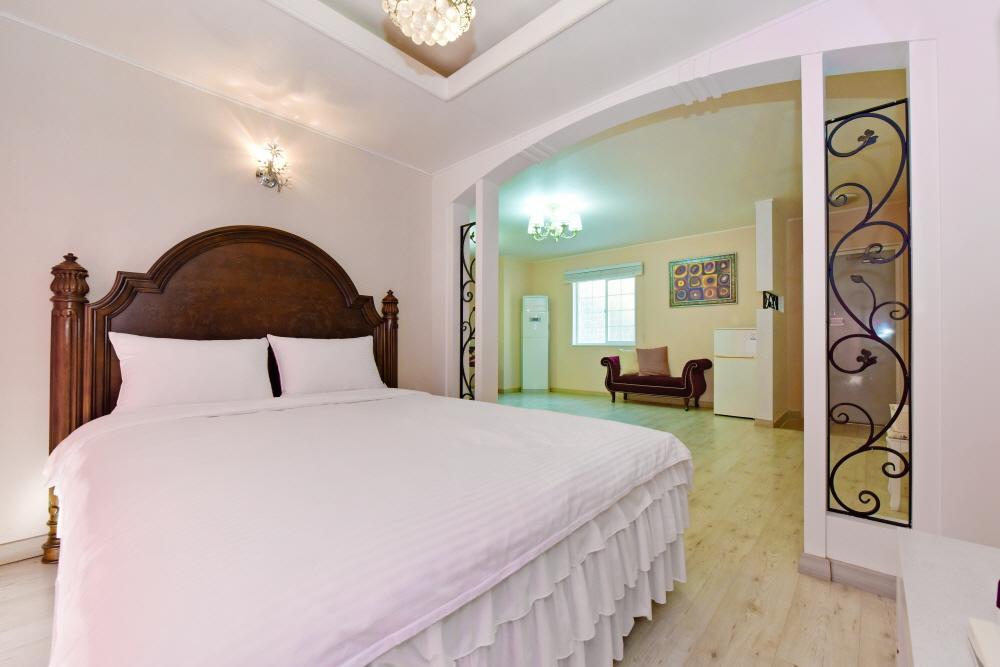 Namhae Bluemare Pension 외부 사진