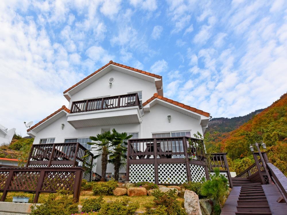 Namhae Bluemare Pension 외부 사진